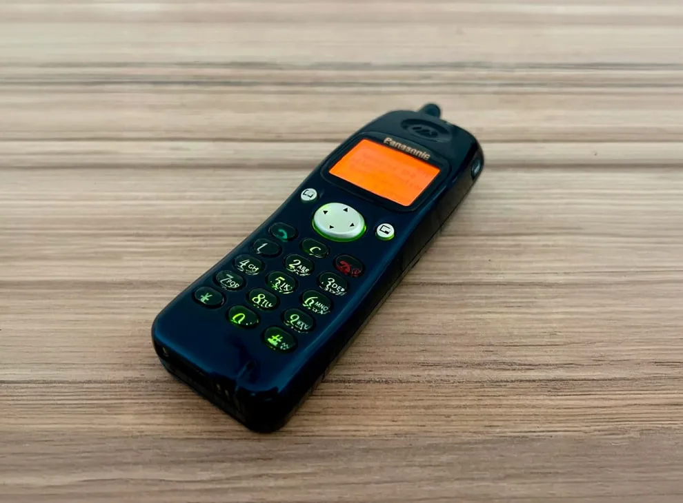 La couleur de l'éclairage du Panasonic GD90 pouvait être changée.